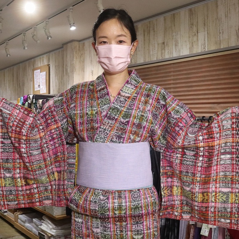 グアテマラの民族衣装で着物を♪ 大評判となった日本人女性 | 東京